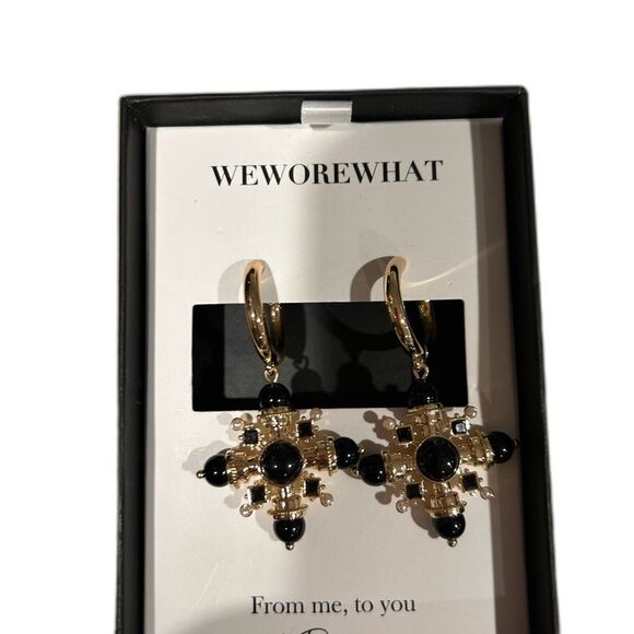 We Wore  What Black And Gold Pendant Earrings New in the box - Picture 3 of 4
